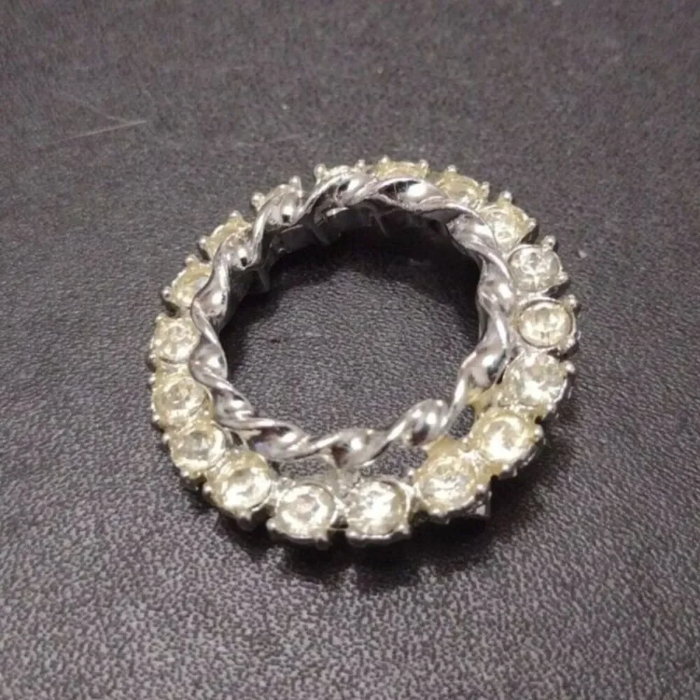 Vintage round rhinestone brooch